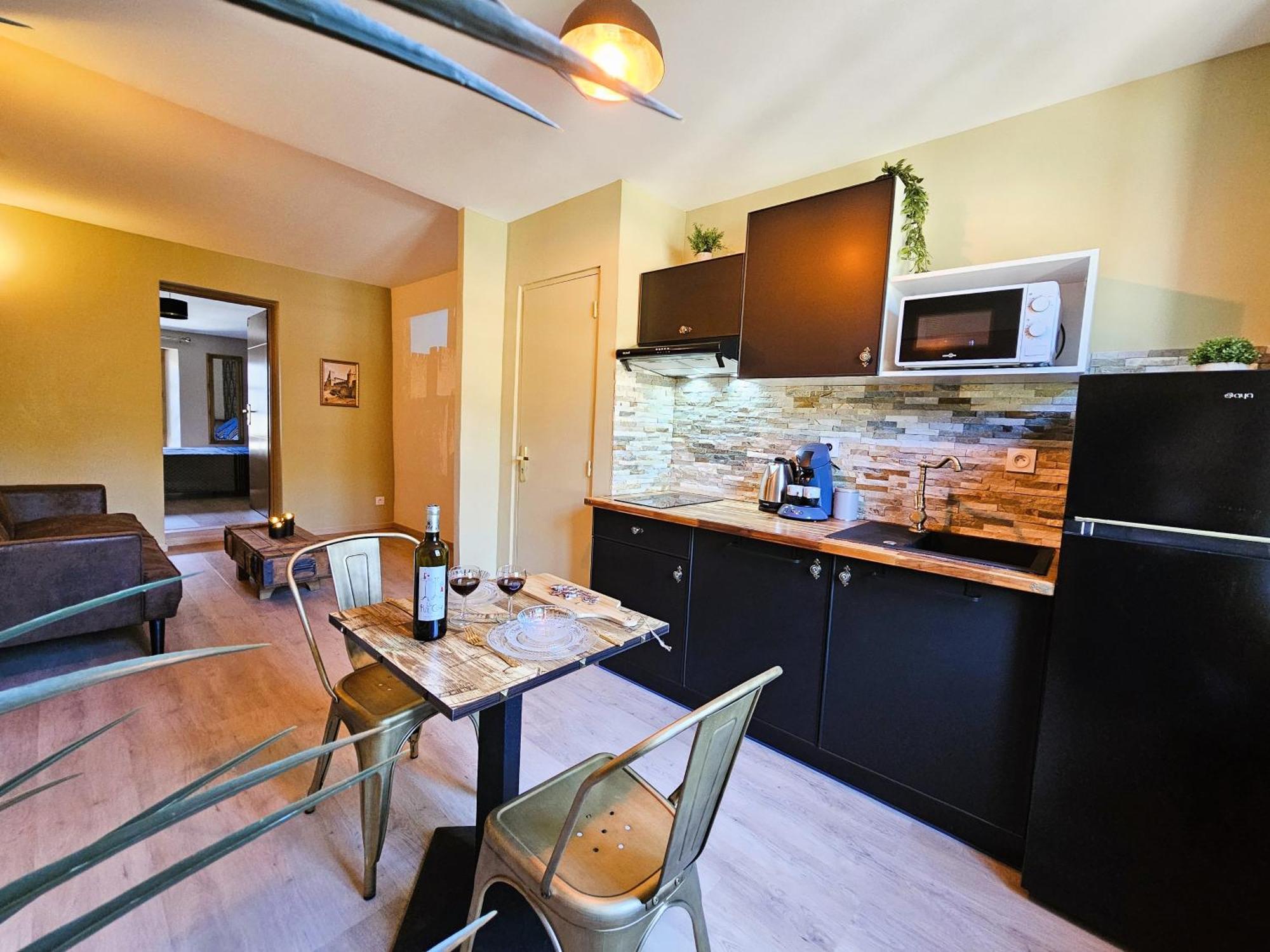 Tout Confort ! Ville, Calme, Cinema Prive, Climatisation, Parking, Wifi Carcassonne Zewnętrze zdjęcie
